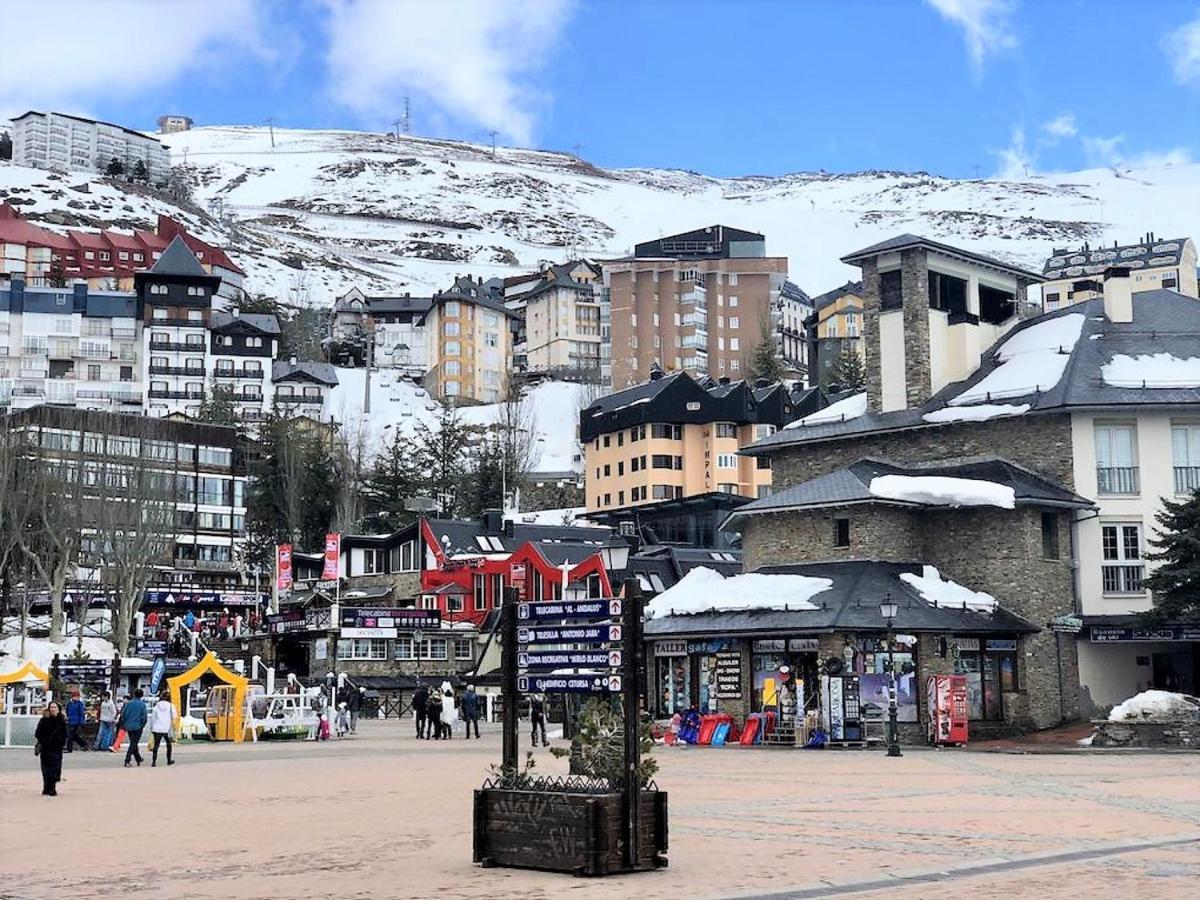 Ski & Snow Apartmentos By Todosierranevada - Plaza Principal Junto A Los Telecabinas Sierra Nevada Exterior foto